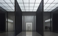 ROBERT IRWIN: "DOUBLE BLIND", at the Vienna Secession, Vienna, A